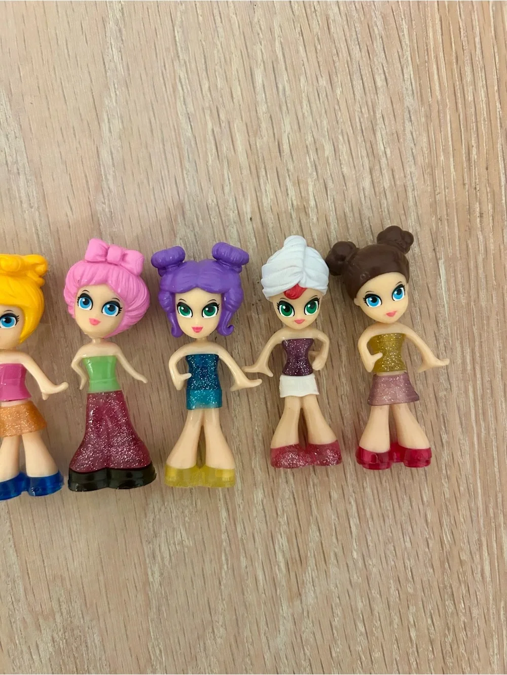 Mini Fashion Dolls Pack - Assorted Bright Colors